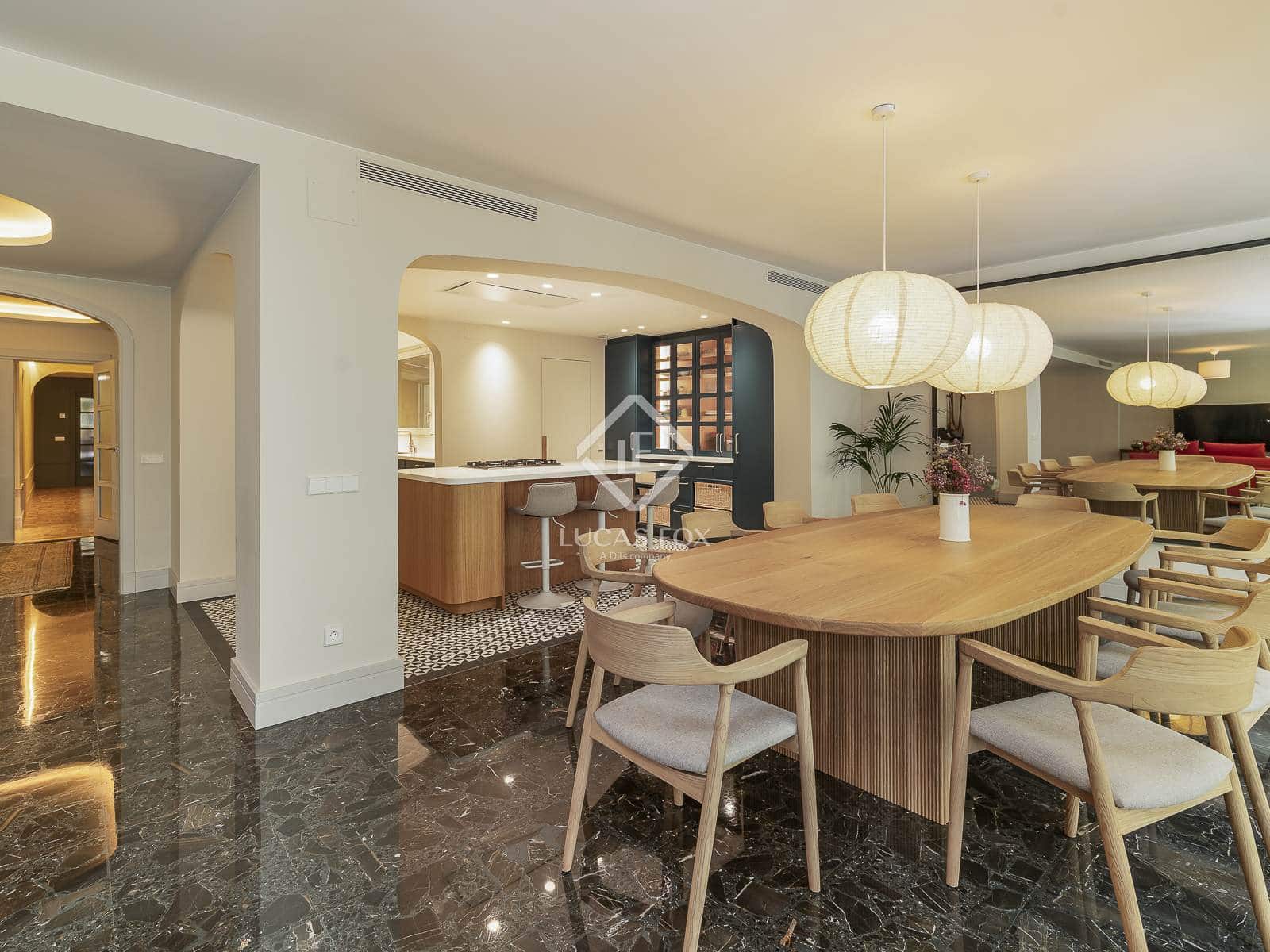 4 soverom Leilighet til salgs i Barcelona by med garasje - € 1 940 000 (Ref: 9425803)