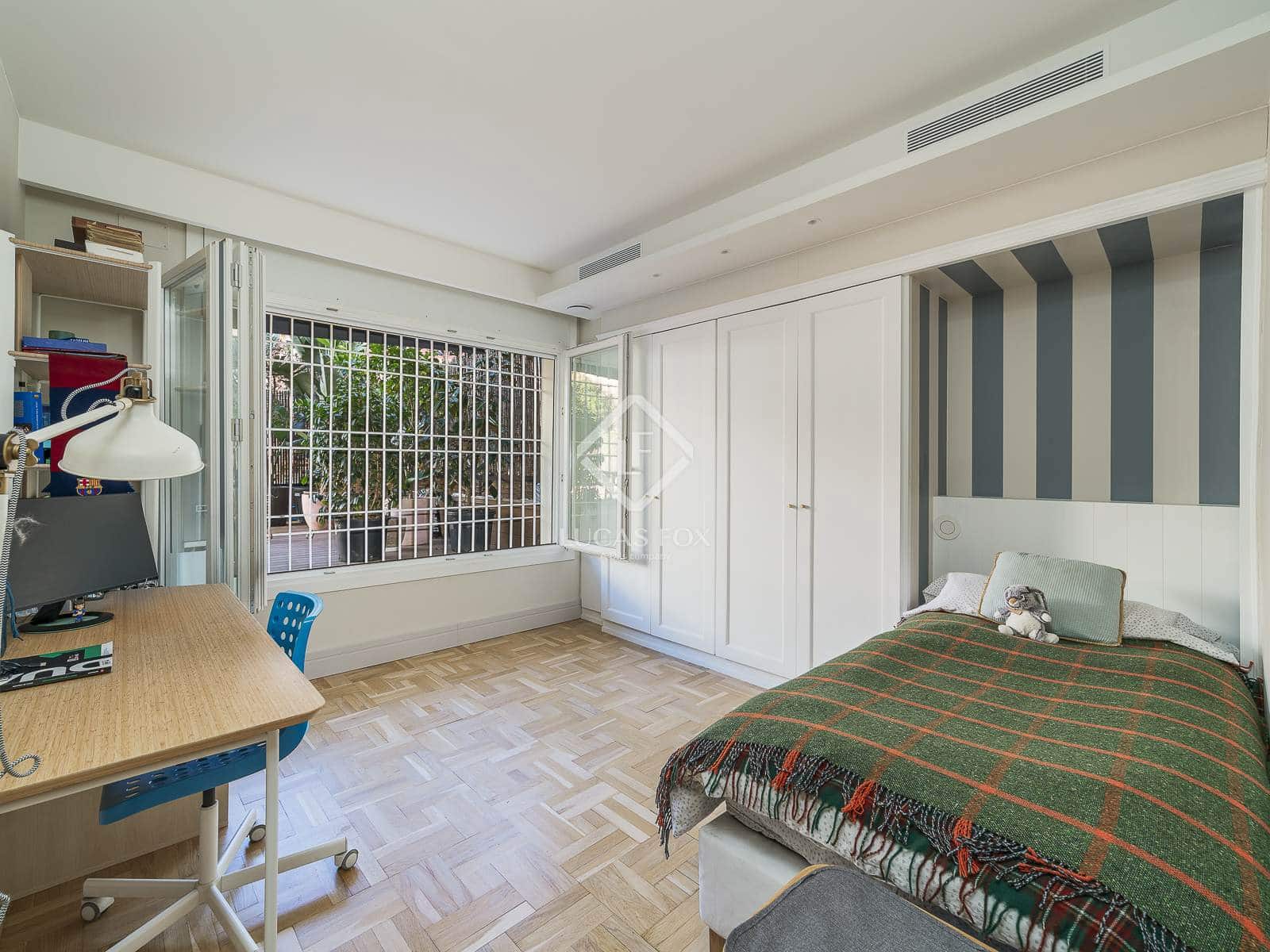 4 soverom Leilighet til salgs i Barcelona by med garasje - € 1 940 000 (Ref: 9425803)