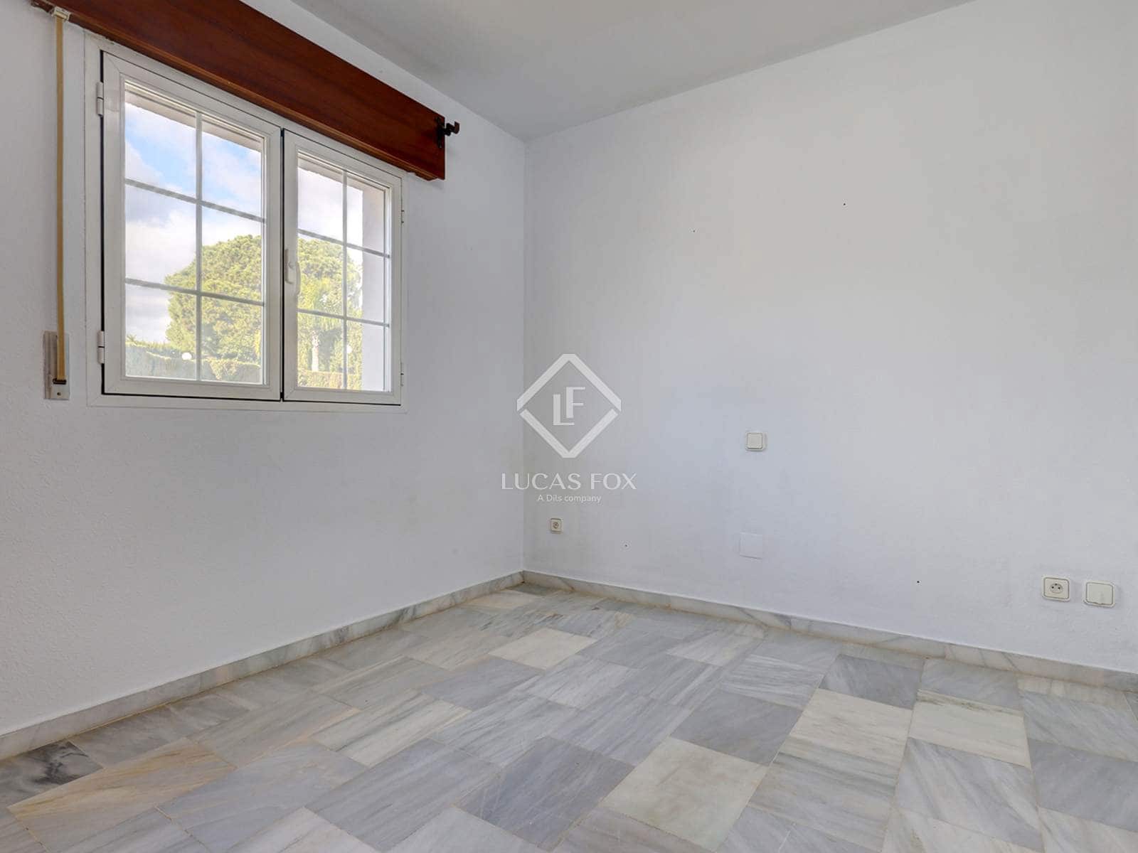 3 slaapkamer Villa te koop in Elviria met garage - € 695.000 (Ref: 9426190)