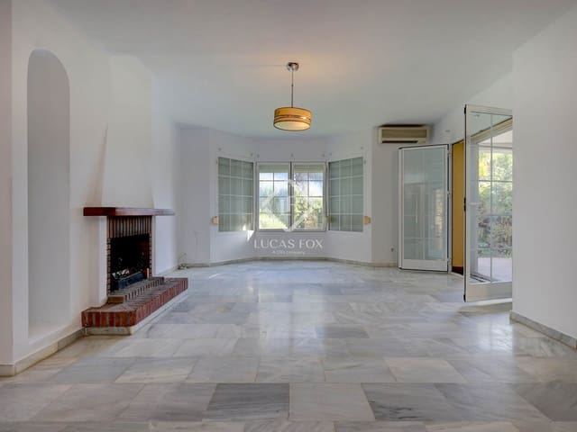 3 makuuhuone Huvila myytävänä paikassa Elviria, Marbella mukana 
autotalli - 695 000 € (Ref: 9426190)