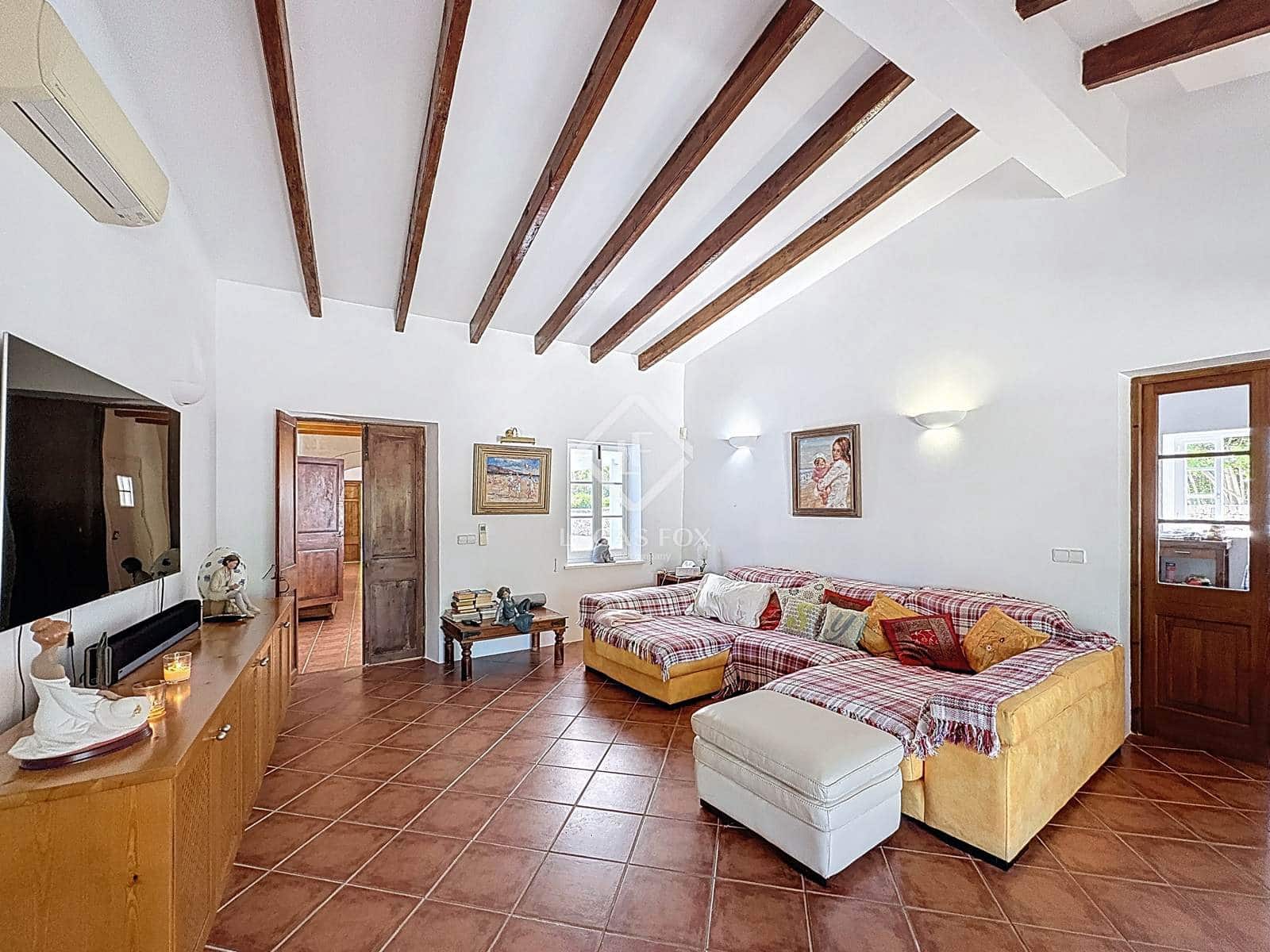 7 sypialnia Finka/Dom wiejski na sprzedaż w Es Castell z basenem garażem - 2 750 000 € (Ref: 9426191)