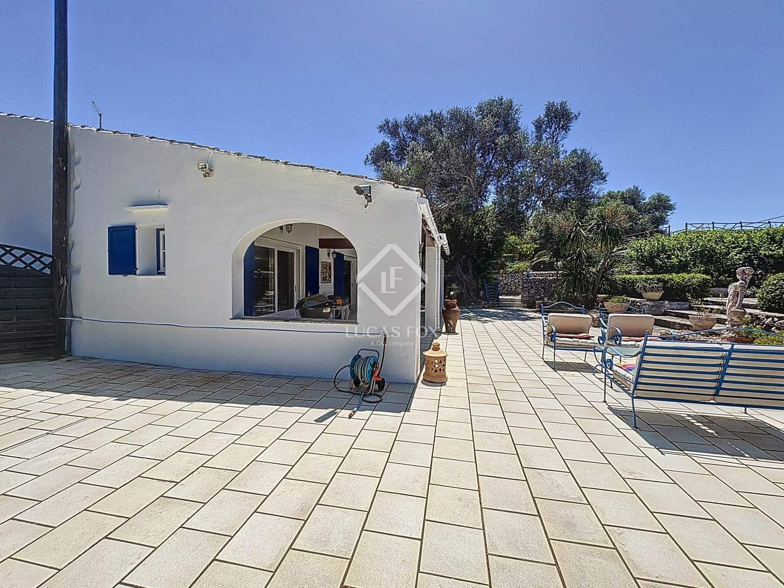 7 sypialnia Finka/Dom wiejski na sprzedaż w Es Castell z basenem garażem - 2 750 000 € (Ref: 9426191)