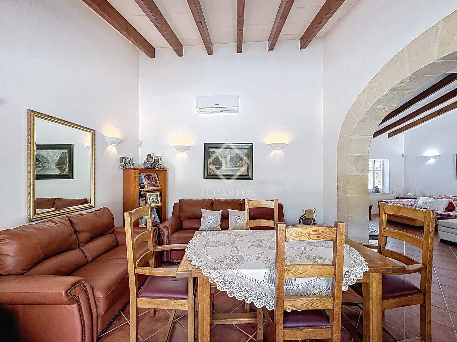 7 sypialnia Finka/Dom wiejski na sprzedaż w Es Castell z basenem garażem - 2 750 000 € (Ref: 9426191)