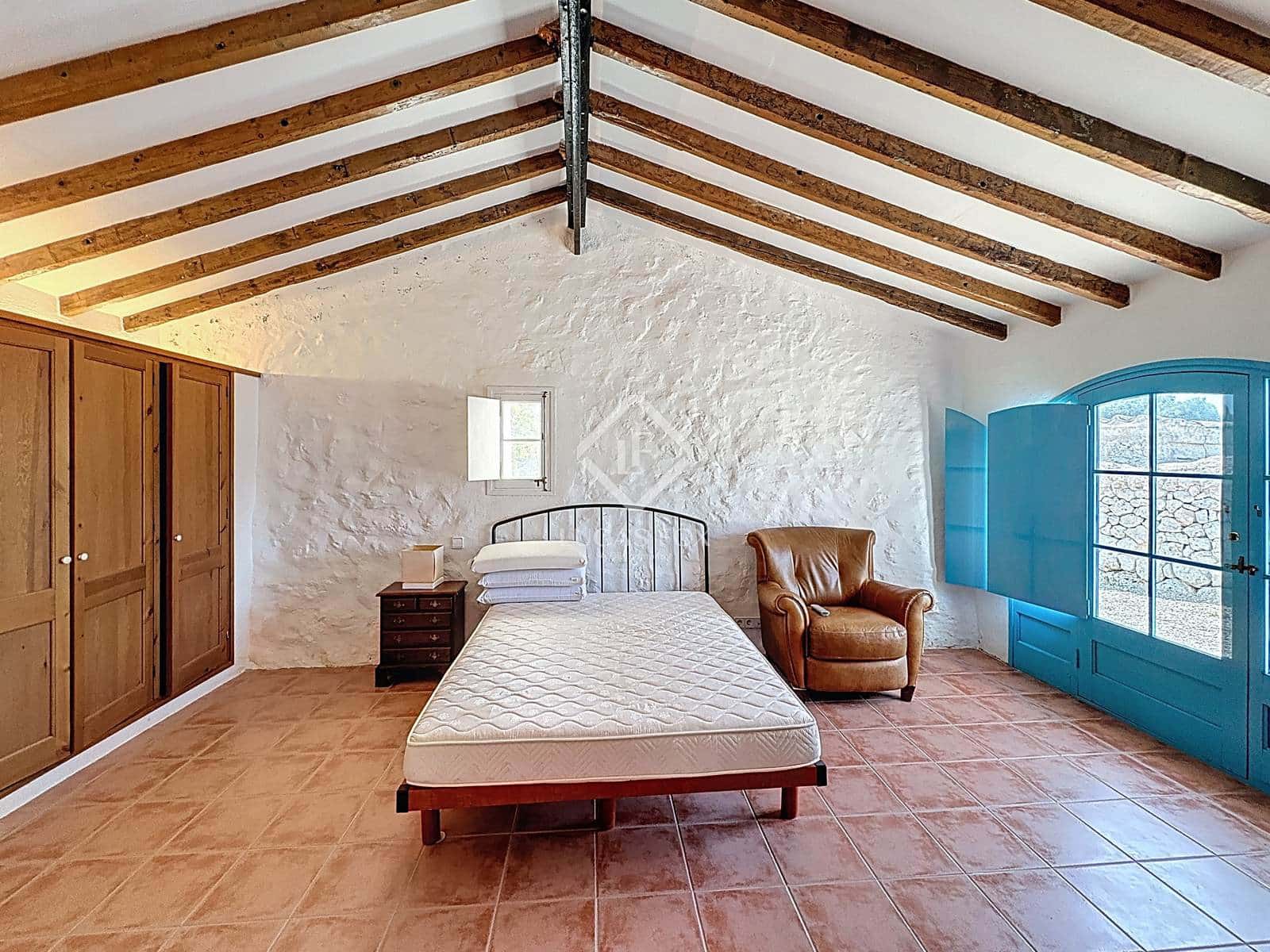 7 sypialnia Finka/Dom wiejski na sprzedaż w Es Castell z basenem garażem - 2 750 000 € (Ref: 9426191)