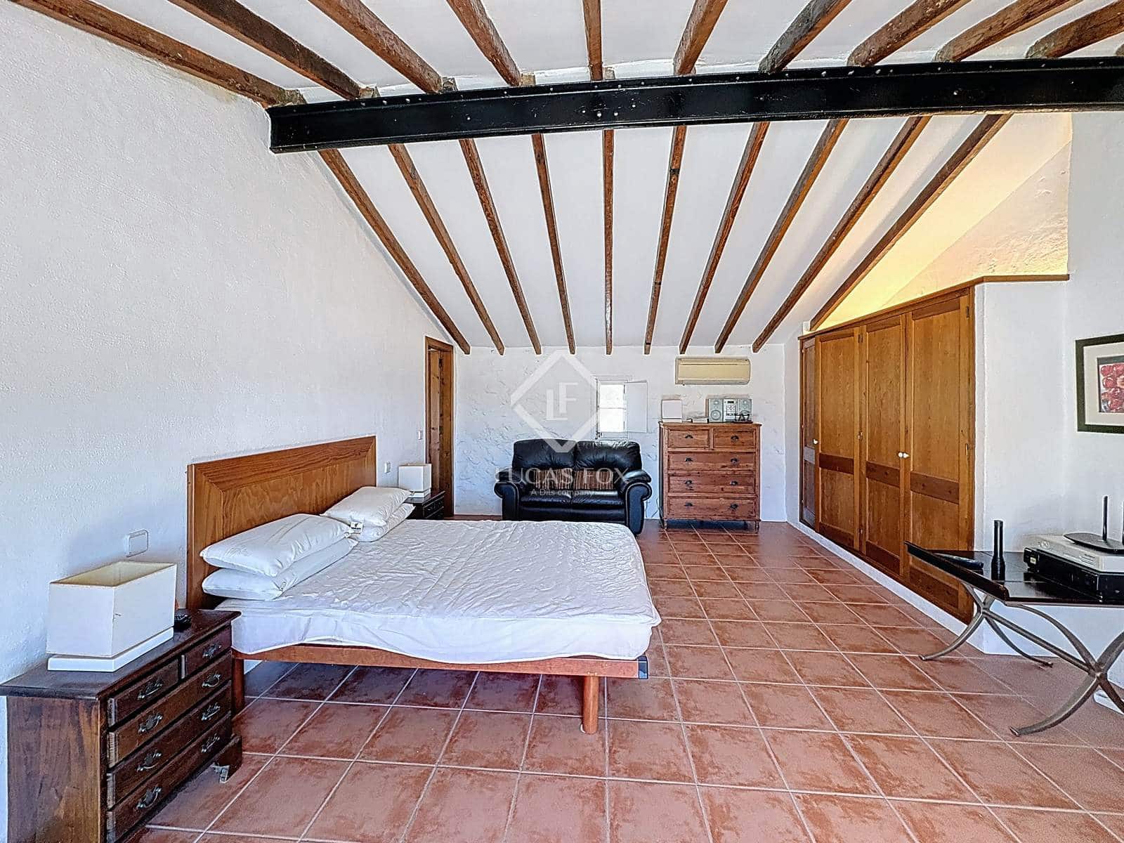 7 sypialnia Finka/Dom wiejski na sprzedaż w Es Castell z basenem garażem - 2 750 000 € (Ref: 9426191)