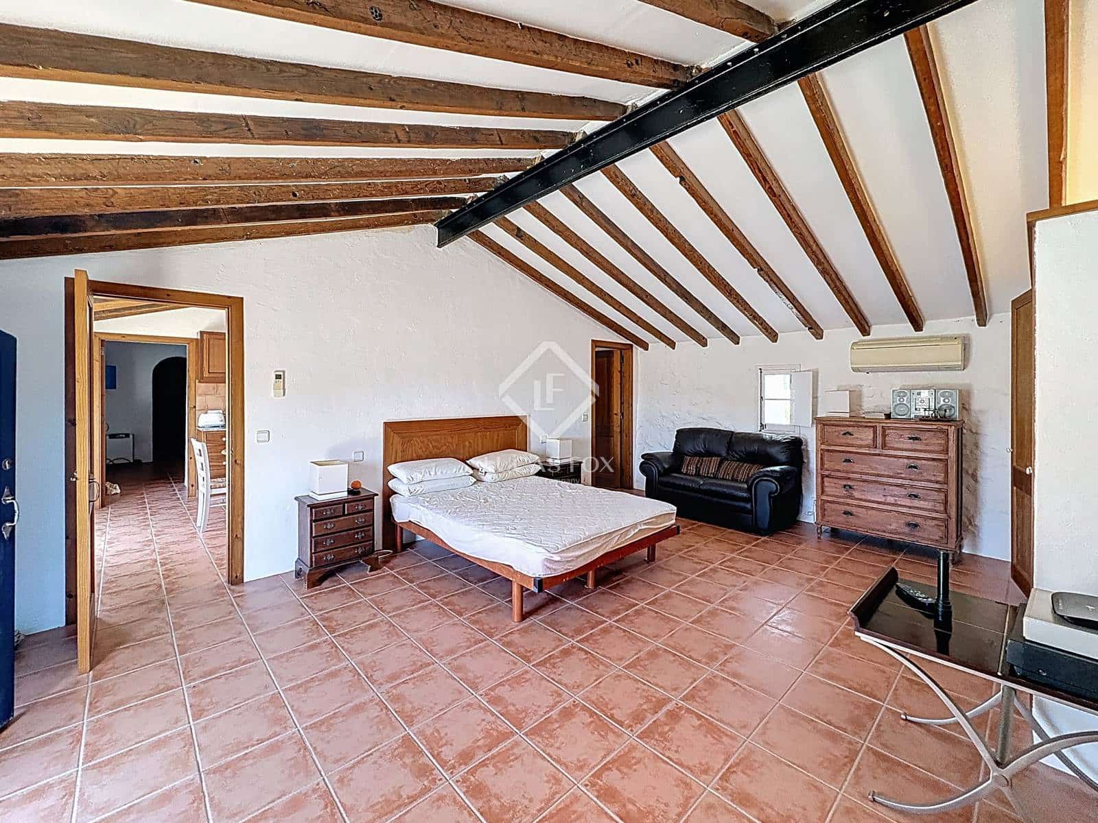 7 sypialnia Finka/Dom wiejski na sprzedaż w Es Castell z basenem garażem - 2 750 000 € (Ref: 9426191)