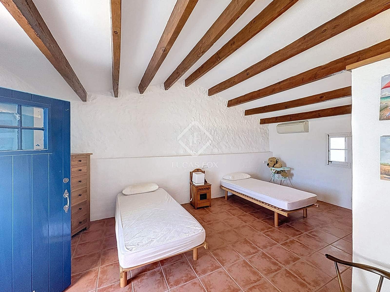 7 sypialnia Finka/Dom wiejski na sprzedaż w Es Castell z basenem garażem - 2 750 000 € (Ref: 9426191)