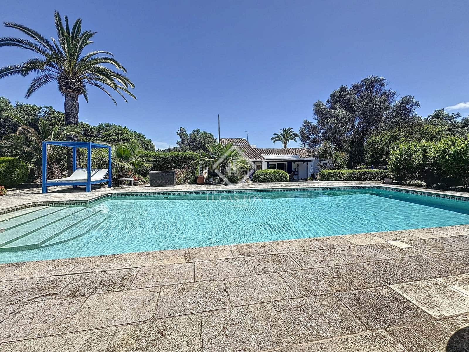 7 sypialnia Finka/Dom wiejski na sprzedaż w Es Castell z basenem garażem - 2 750 000 € (Ref: 9426191)