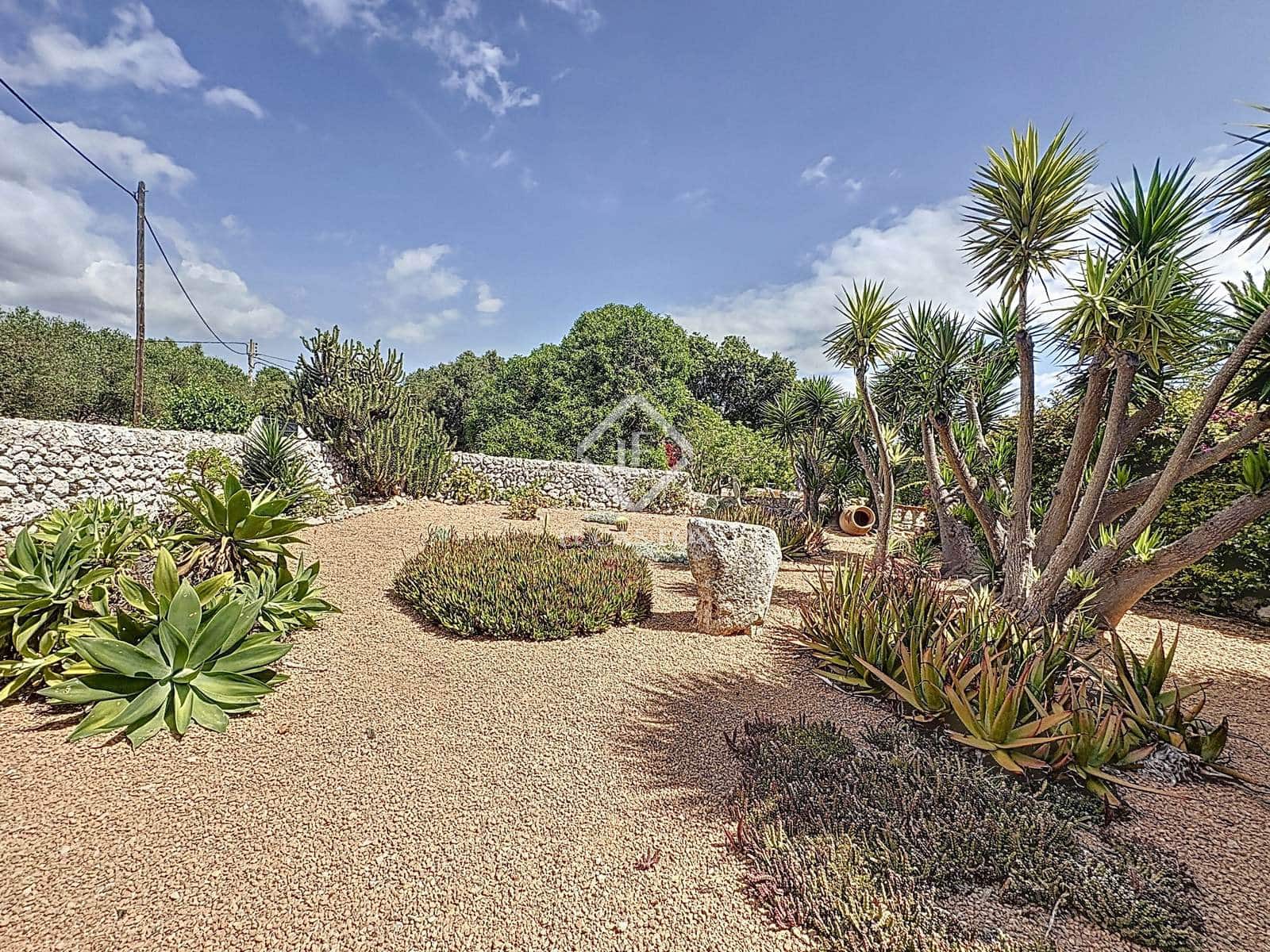 7 sypialnia Finka/Dom wiejski na sprzedaż w Es Castell z basenem garażem - 2 750 000 € (Ref: 9426191)