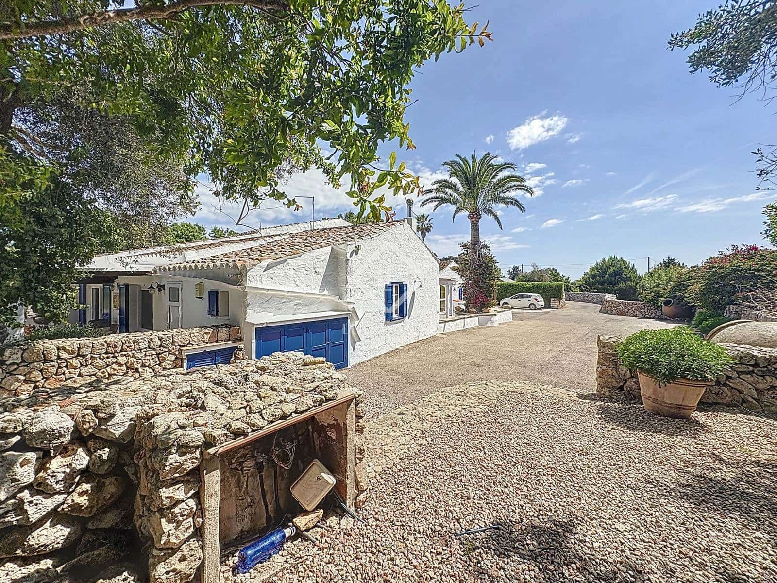 7 sypialnia Finka/Dom wiejski na sprzedaż w Es Castell z basenem garażem - 2 750 000 € (Ref: 9426191)