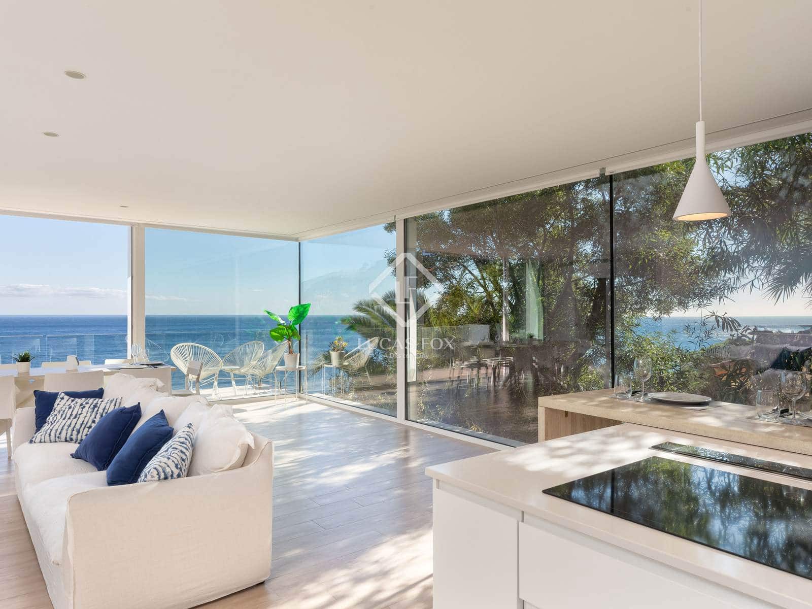 6 bedroom Villa for sale in Sant Feliu de Guixols with pool garage - € 3,850,000 (Ref: 9426192)