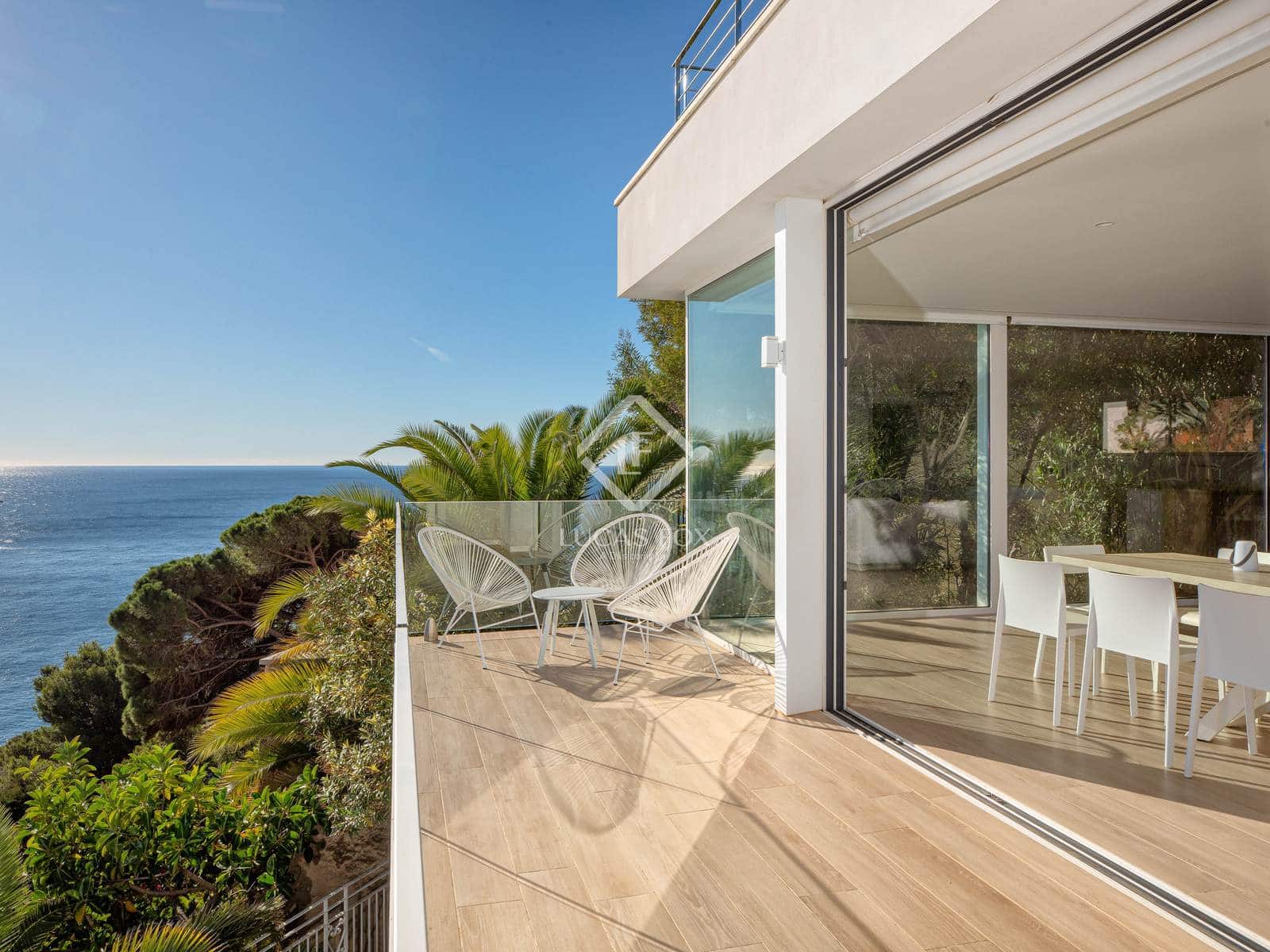 6 bedroom Villa for sale in Sant Feliu de Guixols with pool garage - € 3,850,000 (Ref: 9426192)