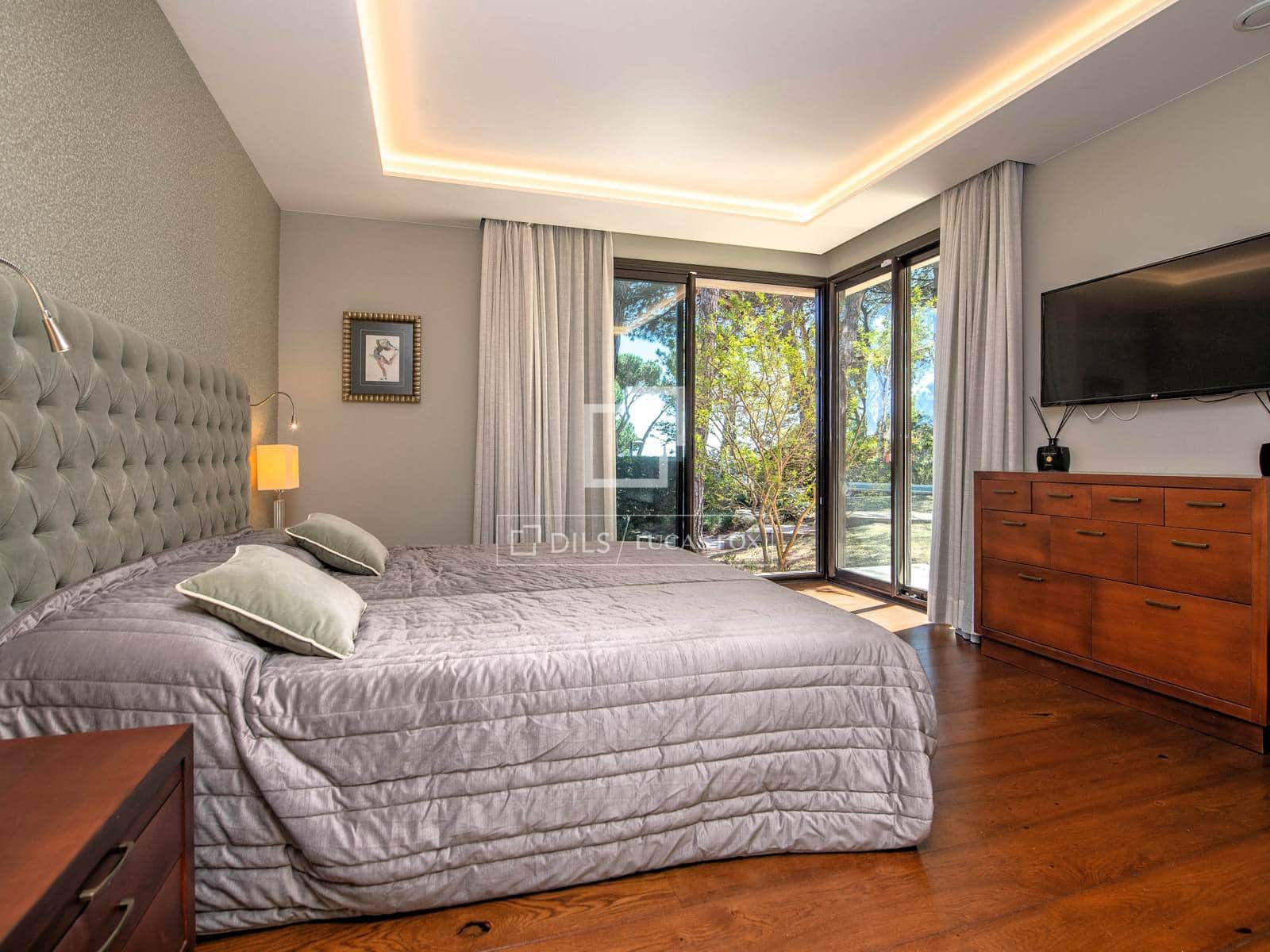 5 bedroom Villa for sale in Sant Feliu de Guixols with pool garage - € 2,700,000 (Ref: 9426193)
