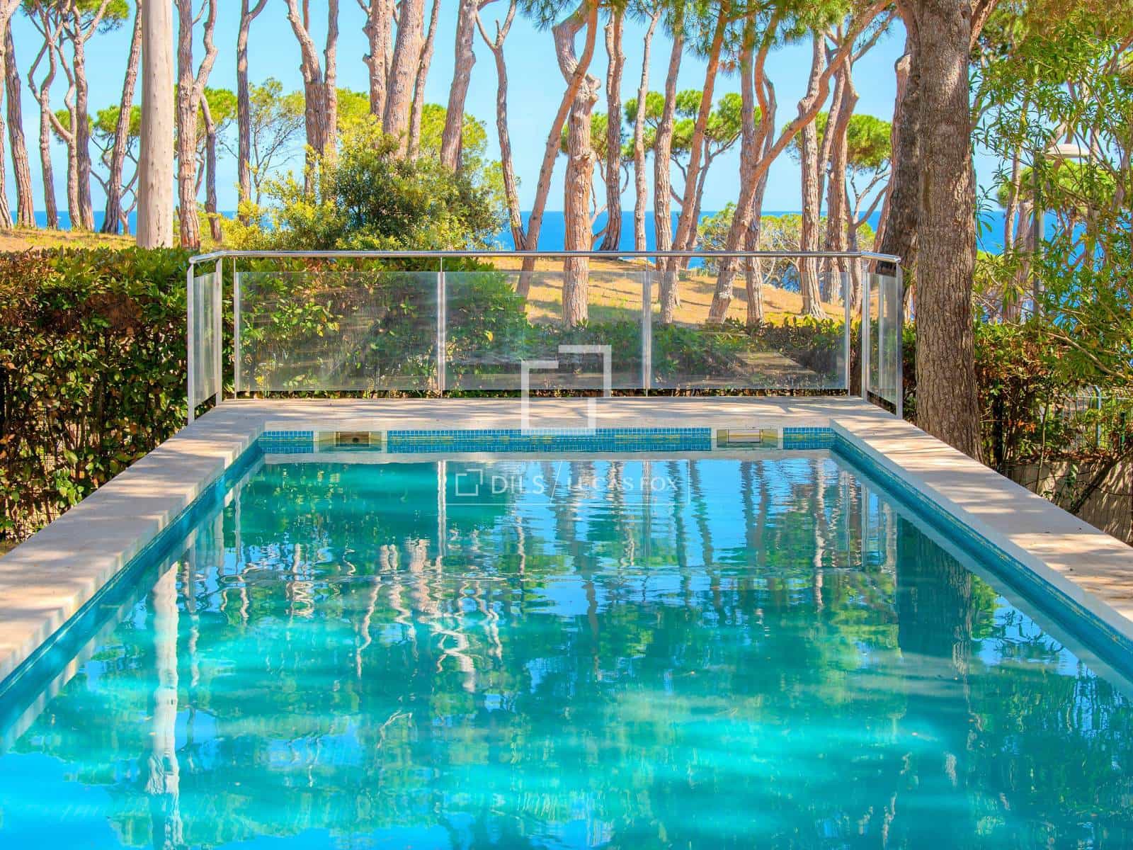 5 bedroom Villa for sale in Sant Feliu de Guixols with pool garage - € 2,700,000 (Ref: 9426193)
