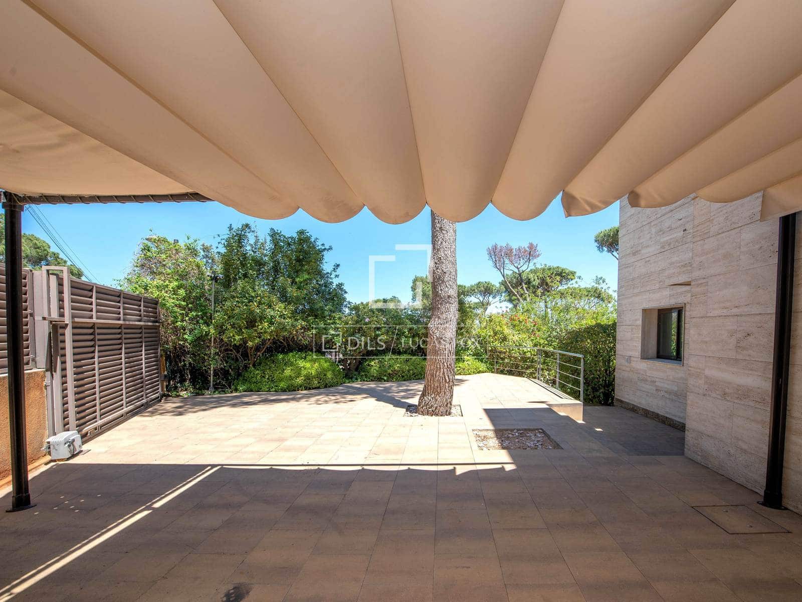 5 bedroom Villa for sale in Sant Feliu de Guixols with pool garage - € 2,700,000 (Ref: 9426193)