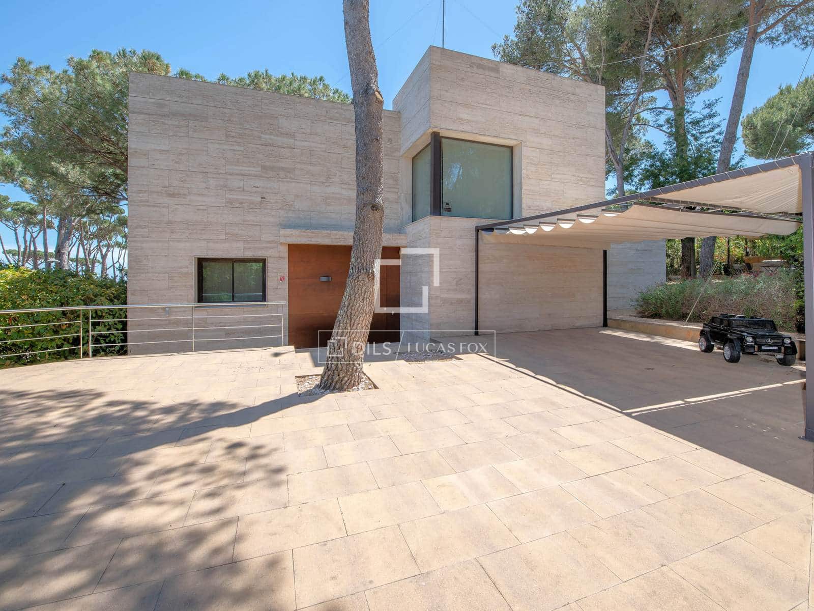 5 bedroom Villa for sale in Sant Feliu de Guixols with pool garage - € 2,700,000 (Ref: 9426193)