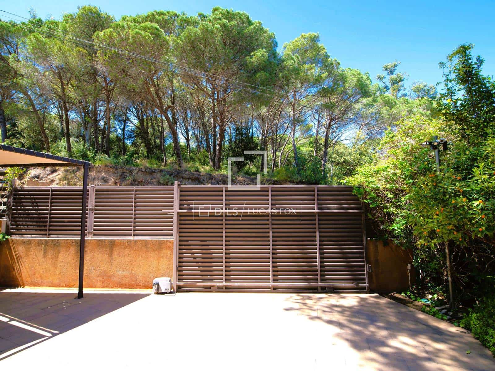 5 bedroom Villa for sale in Sant Feliu de Guixols with pool garage - € 2,700,000 (Ref: 9426193)