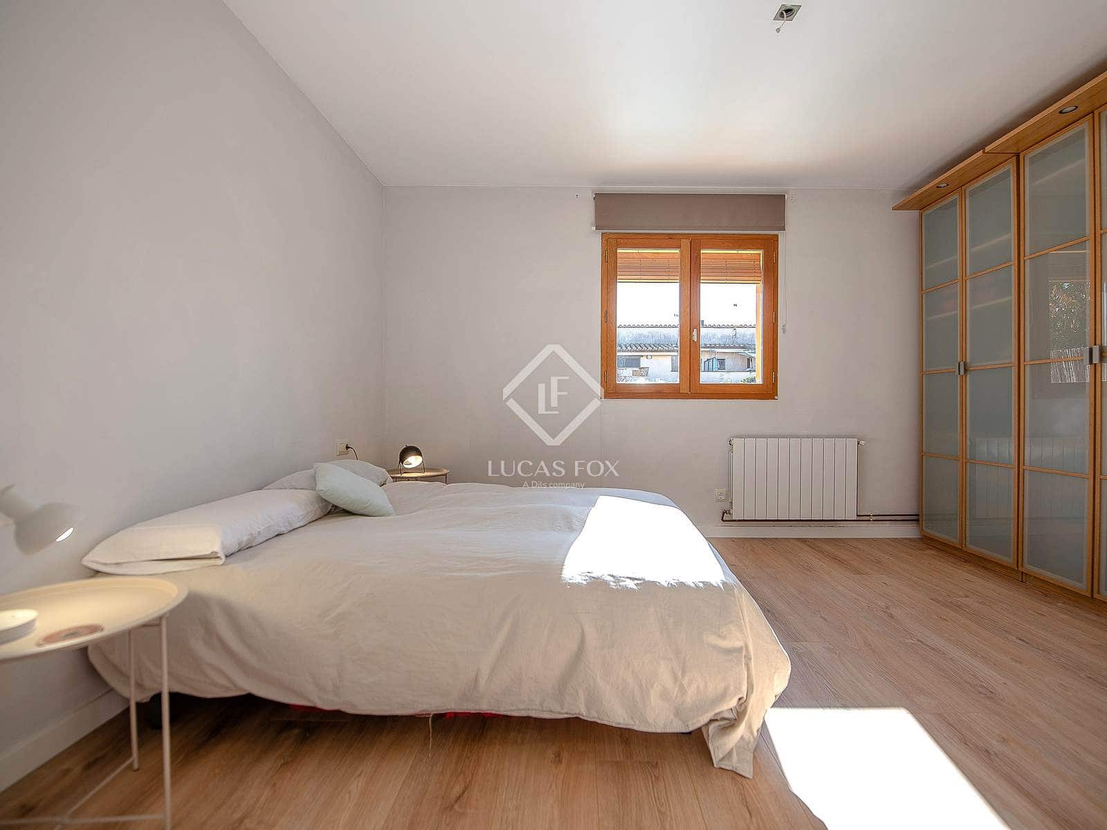 Chalet de 3 habitaciones en Santa Cristina d'Aro en venta con piscina - 520.000 € (Ref: 9426489)