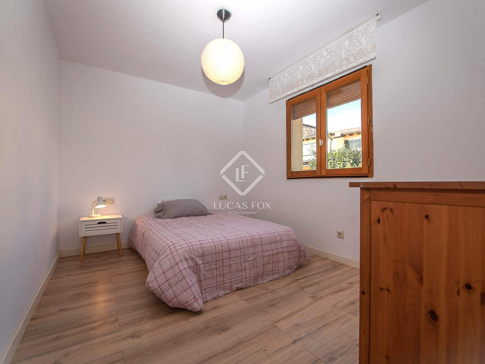 Chalet de 3 habitaciones en Santa Cristina d'Aro en venta con piscina - 520.000 € (Ref: 9426489)