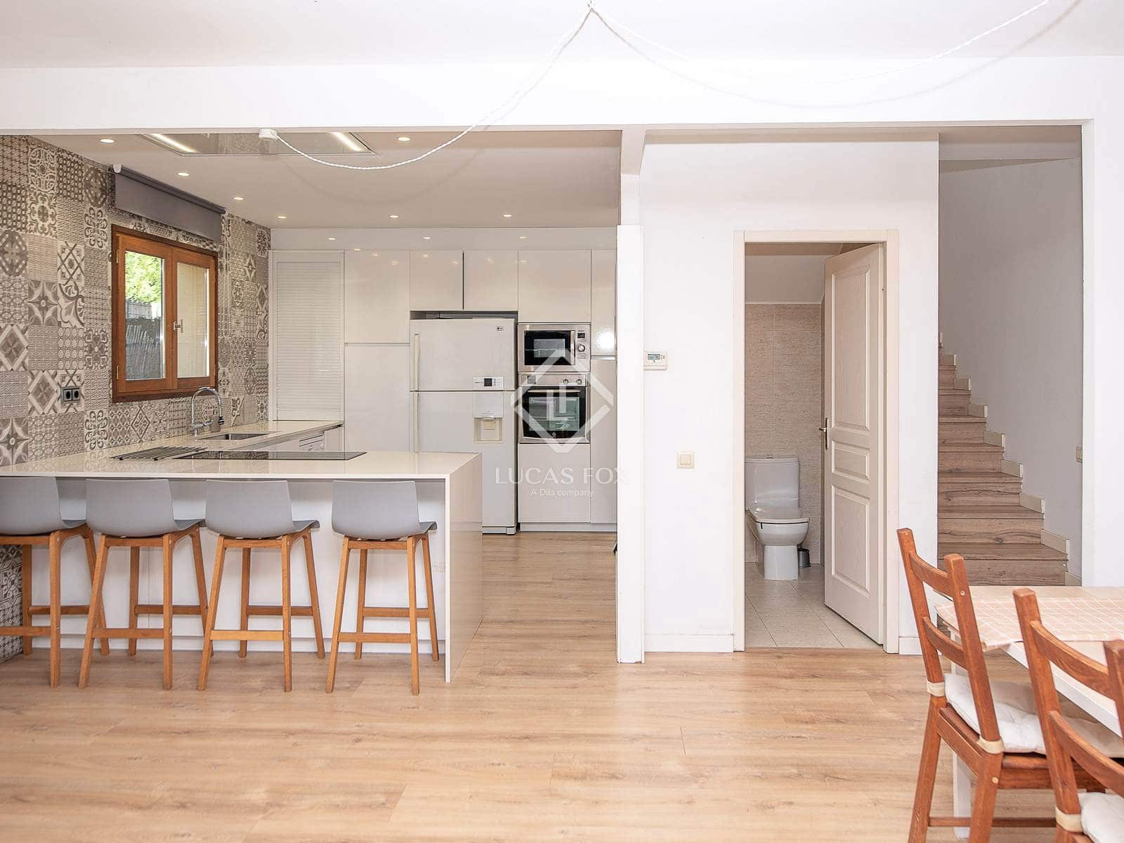 Chalet de 3 habitaciones en Santa Cristina d'Aro en venta con piscina - 520.000 € (Ref: 9426489)