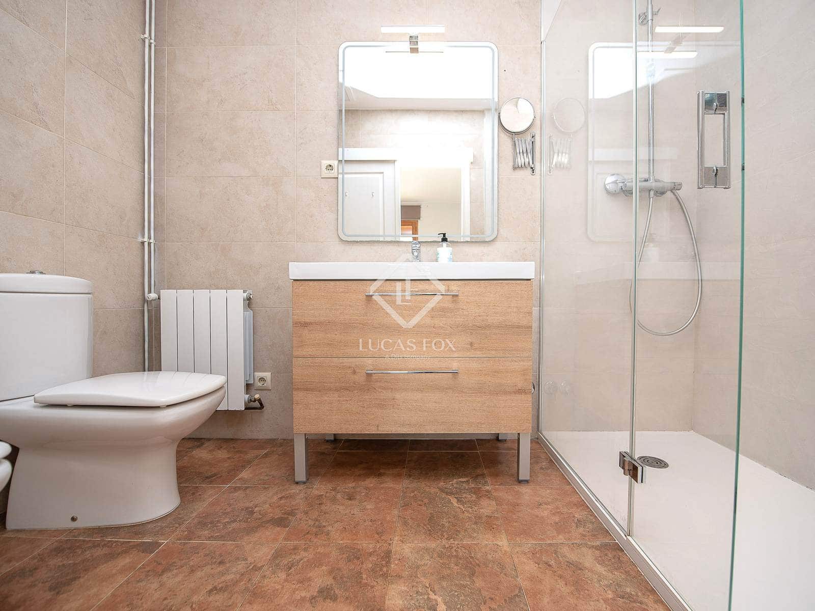 Chalet de 3 habitaciones en Santa Cristina d'Aro en venta con piscina - 520.000 € (Ref: 9426489)