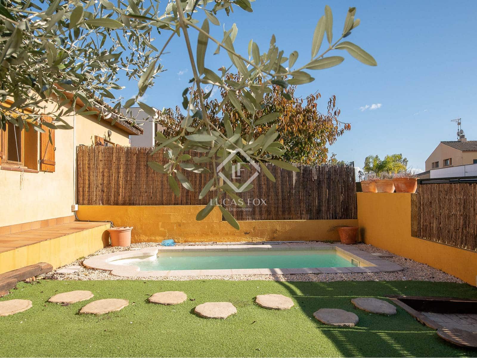 Chalet de 3 habitaciones en Santa Cristina d'Aro en venta con piscina - 520.000 € (Ref: 9426489)