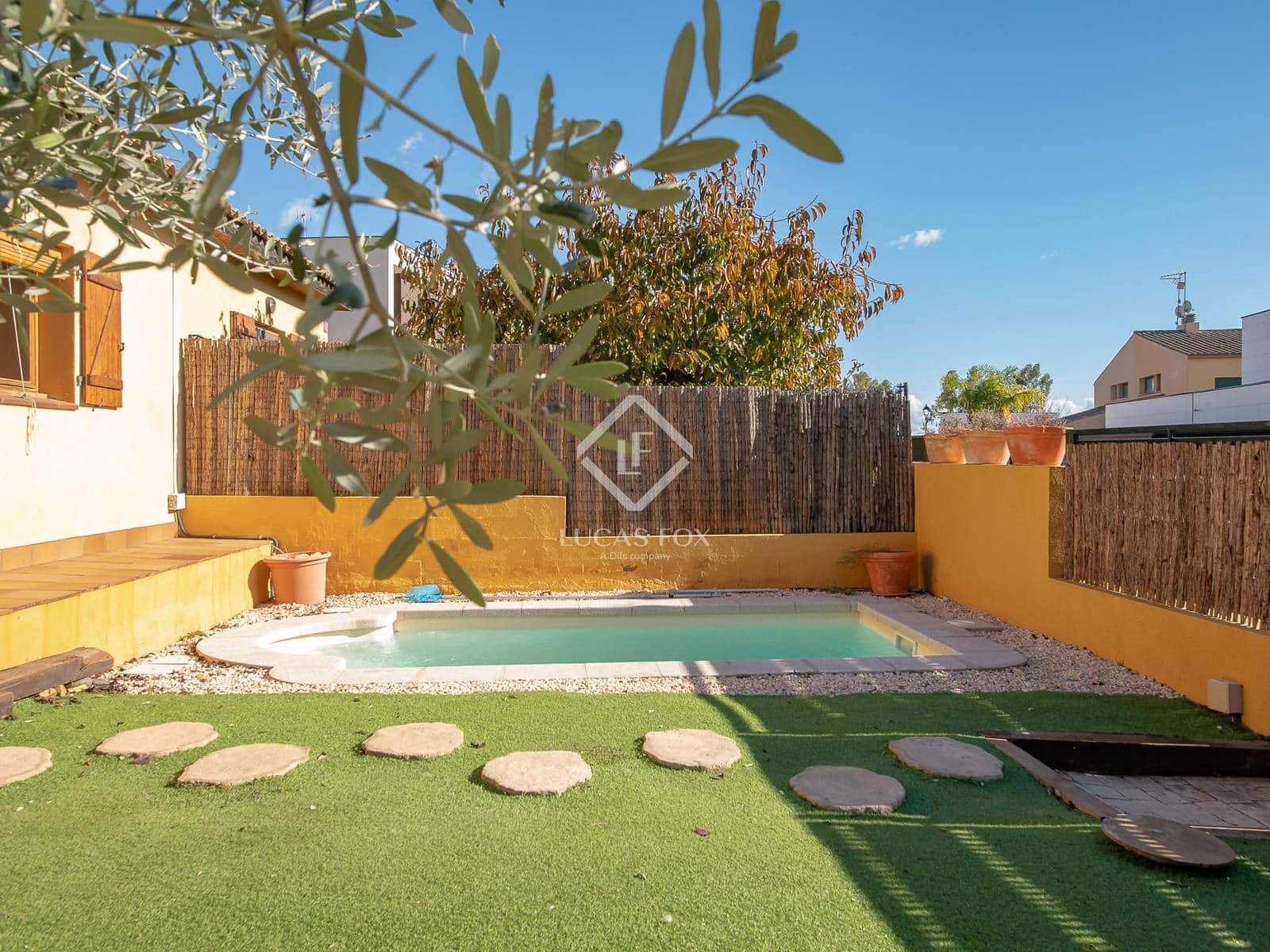 Chalet de 3 habitaciones en Santa Cristina d'Aro en venta con piscina - 520.000 € (Ref: 9426489)