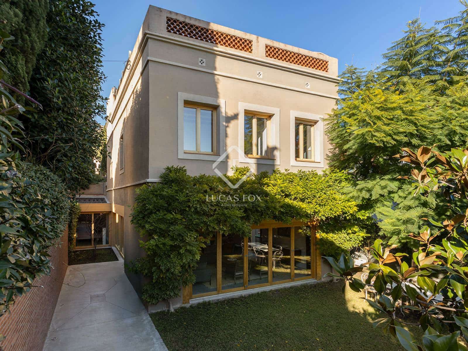 4 sovrum Villa till salu i Barcelona stad med garage - 2 600 000 € (Ref: 9426596)