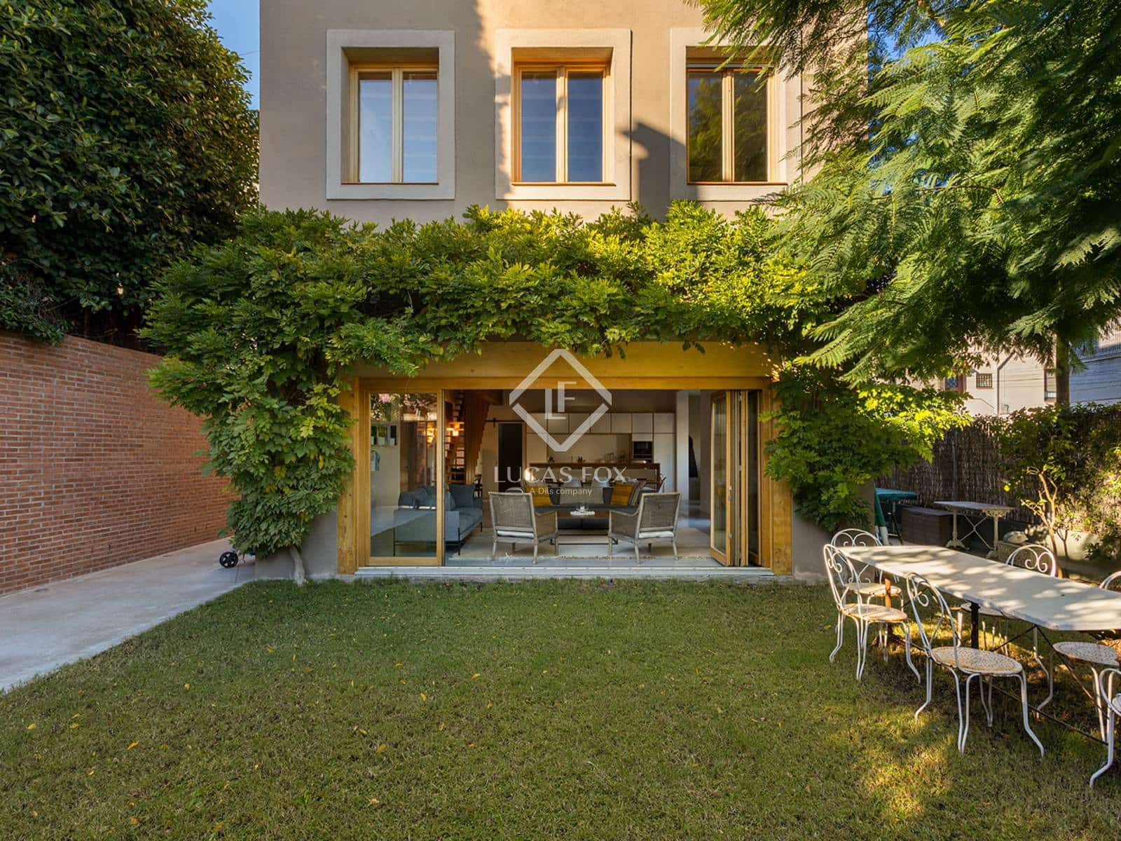 4 sovrum Villa till salu i Barcelona stad med garage - 2 600 000 € (Ref: 9426596)