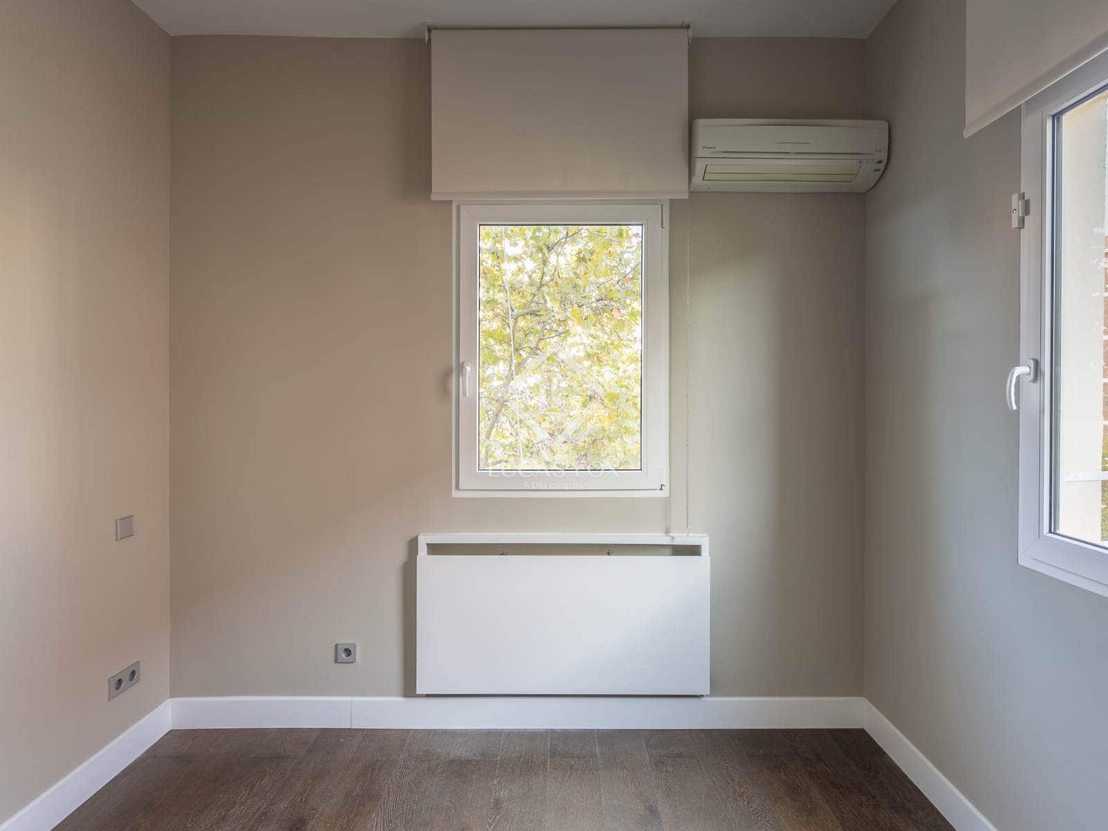 2 slaapkamer Appartement te huur in Madrid stad - € 2.100 (Ref: 9426597)