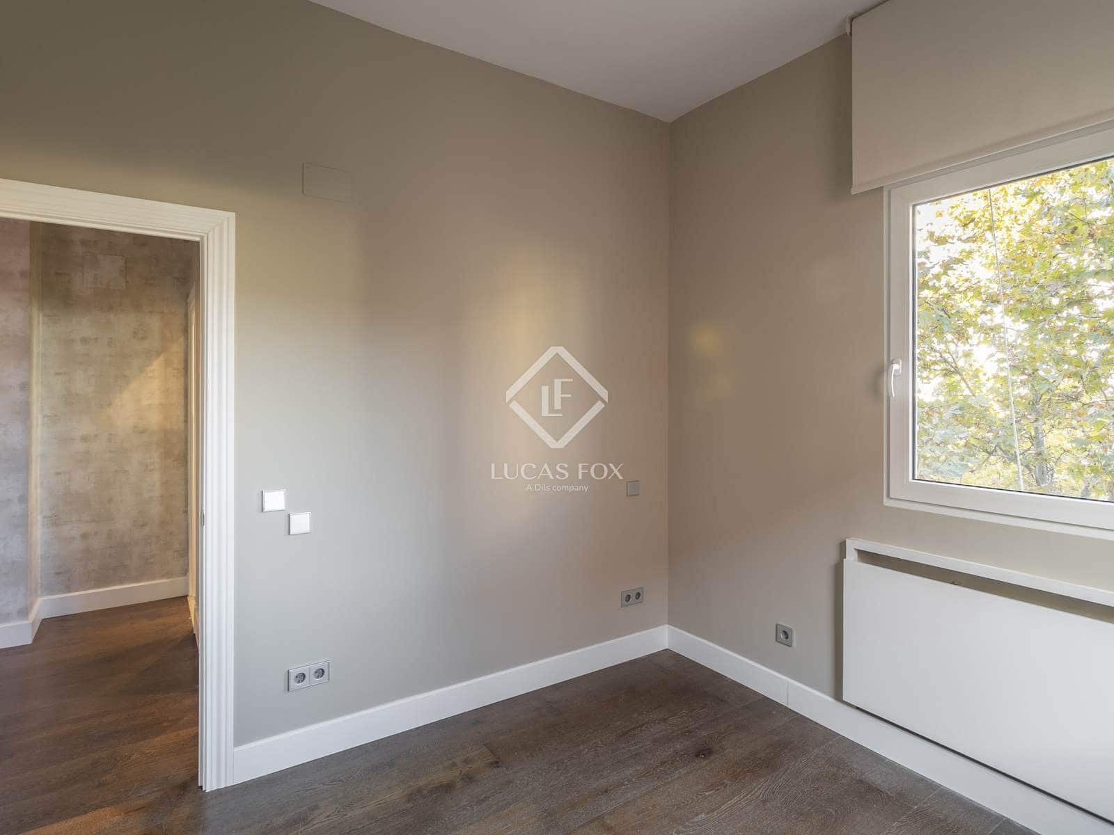 2 slaapkamer Appartement te huur in Madrid stad - € 2.100 (Ref: 9426597)