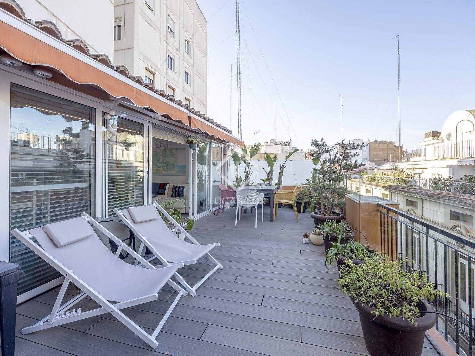 1 slaapkamer Penthouse te huur in Valencia stad - € 2.000 (Ref: 9426598)