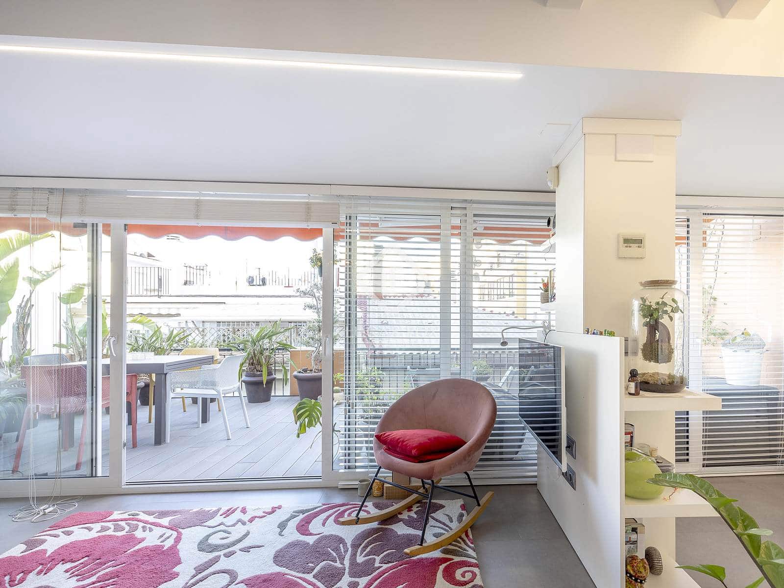 1 slaapkamer Penthouse te huur in Valencia stad - € 2.000 (Ref: 9426598)