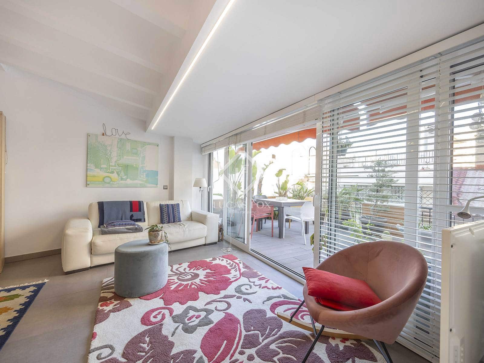 1 slaapkamer Penthouse te huur in Valencia stad - € 2.000 (Ref: 9426598)