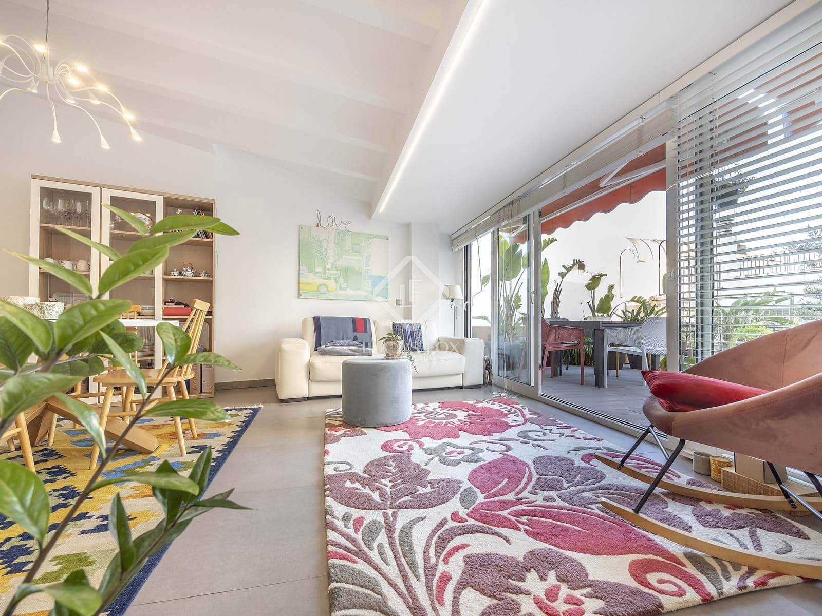 1 slaapkamer Penthouse te huur in Valencia stad - € 2.000 (Ref: 9426598)