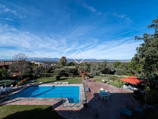 6 soveværelse Villa til salg i San Sebastián de los Reyes med swimmingpool garage - € 2.500.000 (Ref: 9426600)