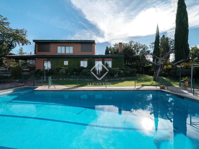 6 soveværelse Villa til salg i San Sebastián de los Reyes med swimmingpool garage - € 2.500.000 (Ref: 9426600)