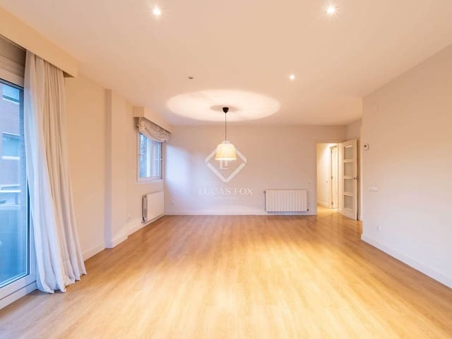 3 bedroom Apartment for rent in Sant Cugat del Vallès with pool garage - € 2,557 (Ref: 9426675)