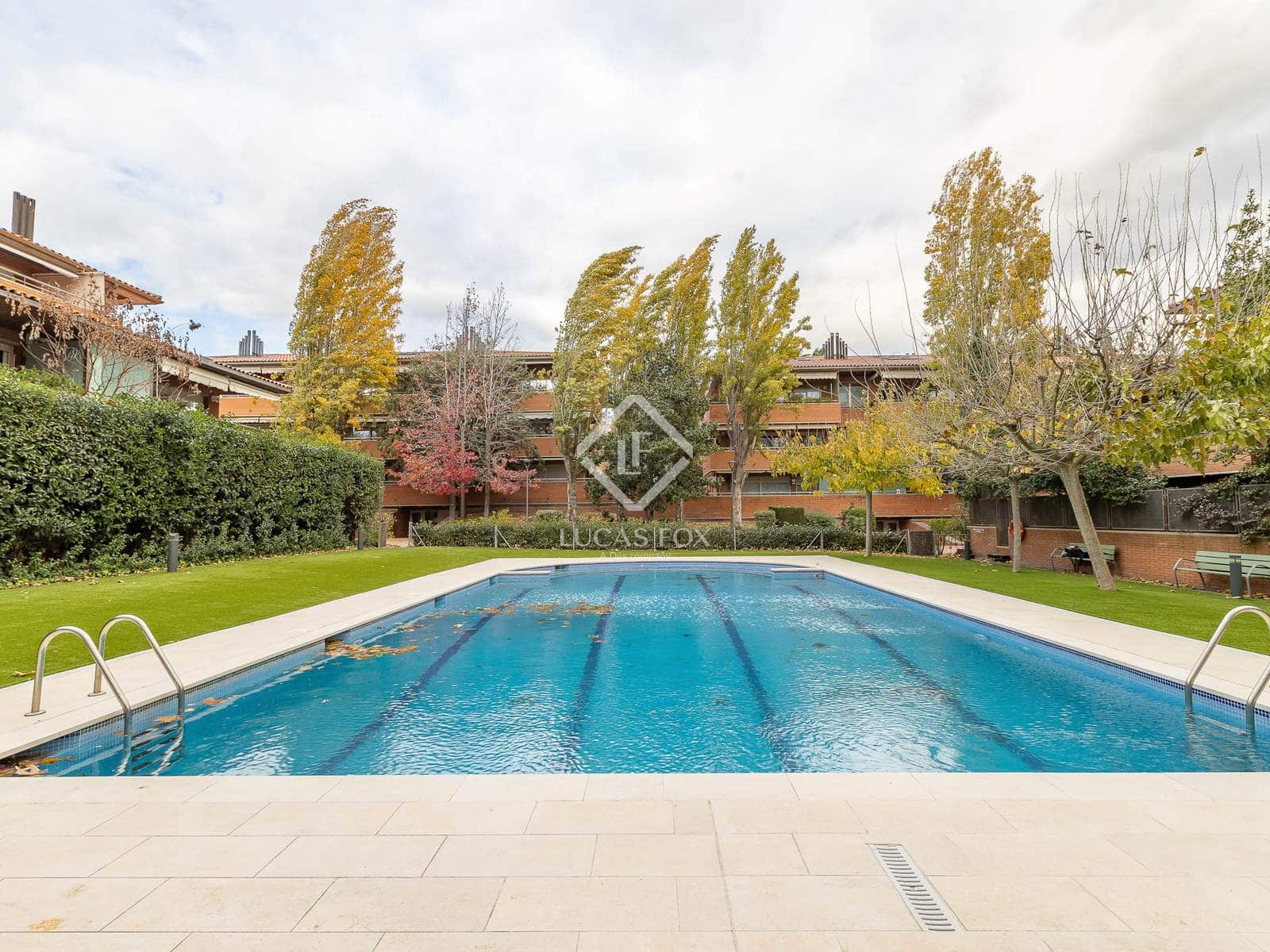 3 soverom Leilighet til leie i Sant Cugat del Valles med svømmebasseng garasje - € 2 557 (Ref: 9426675)