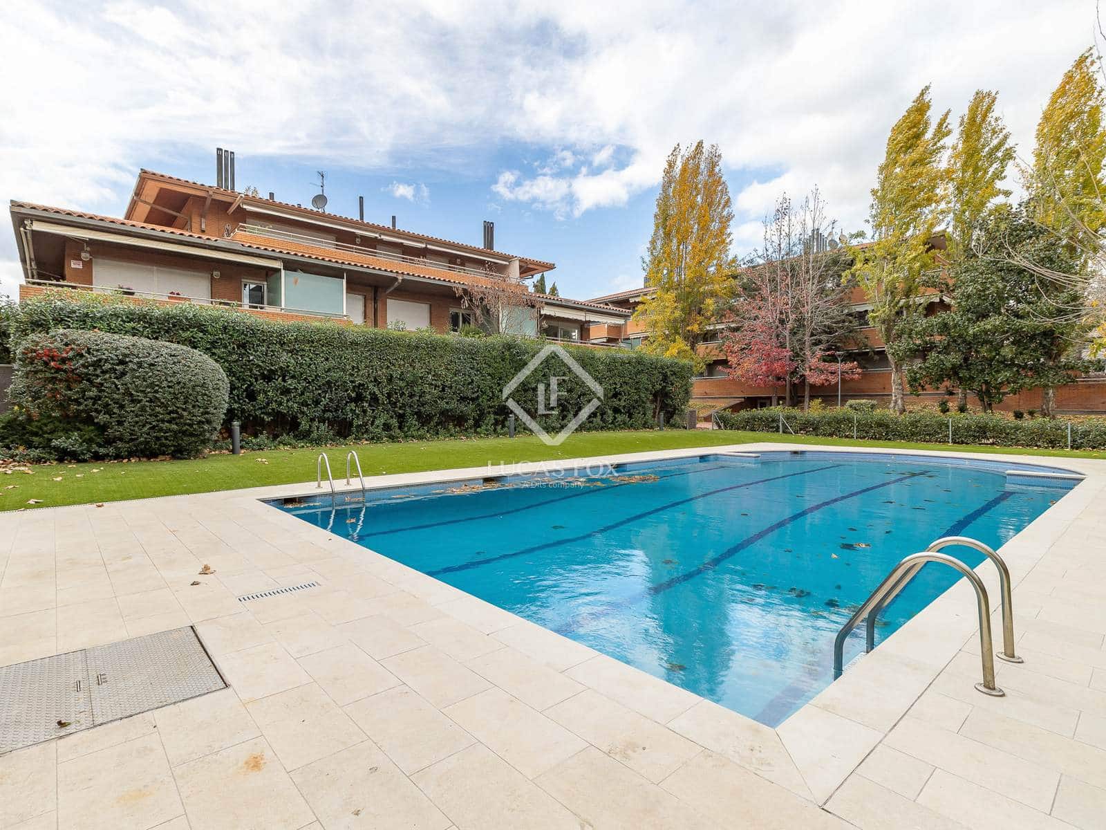 3 soverom Leilighet til leie i Sant Cugat del Valles med svømmebasseng garasje - € 2 557 (Ref: 9426675)