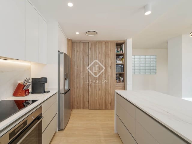 3 slaapkamer Penthouse te koop in Barcelona stad met zwembad - € 1.395.000 (Ref: 9427551)