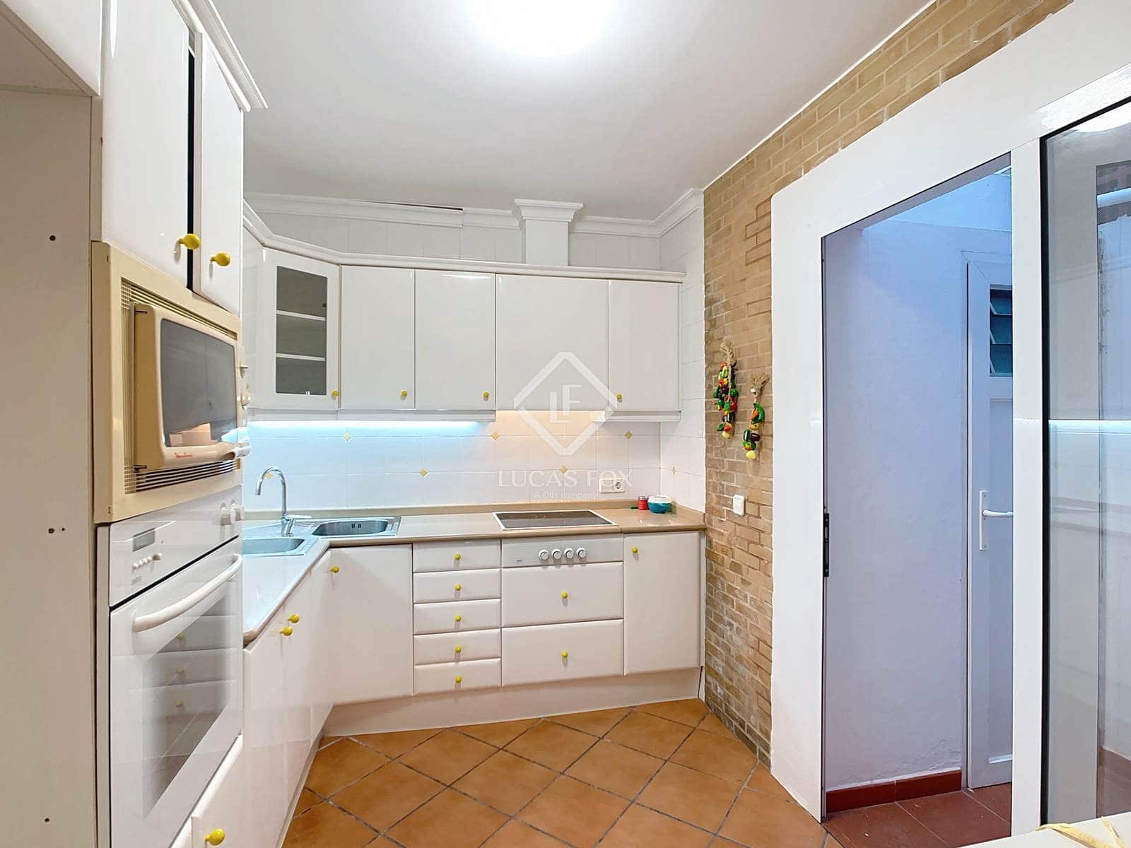 4 bedroom Villa for sale in Ciutadella de Menorca - € 575,000 (Ref: 9427552)