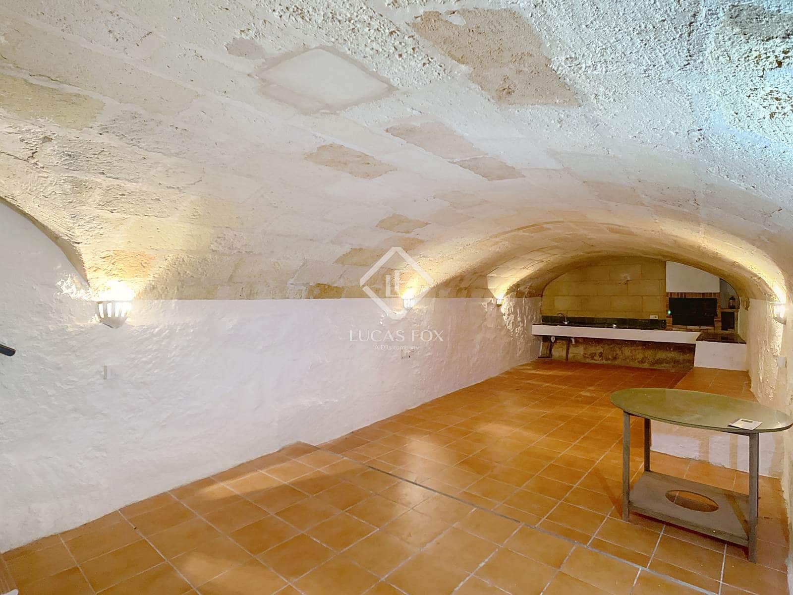 4 bedroom Villa for sale in Ciutadella de Menorca - € 575,000 (Ref: 9427552)