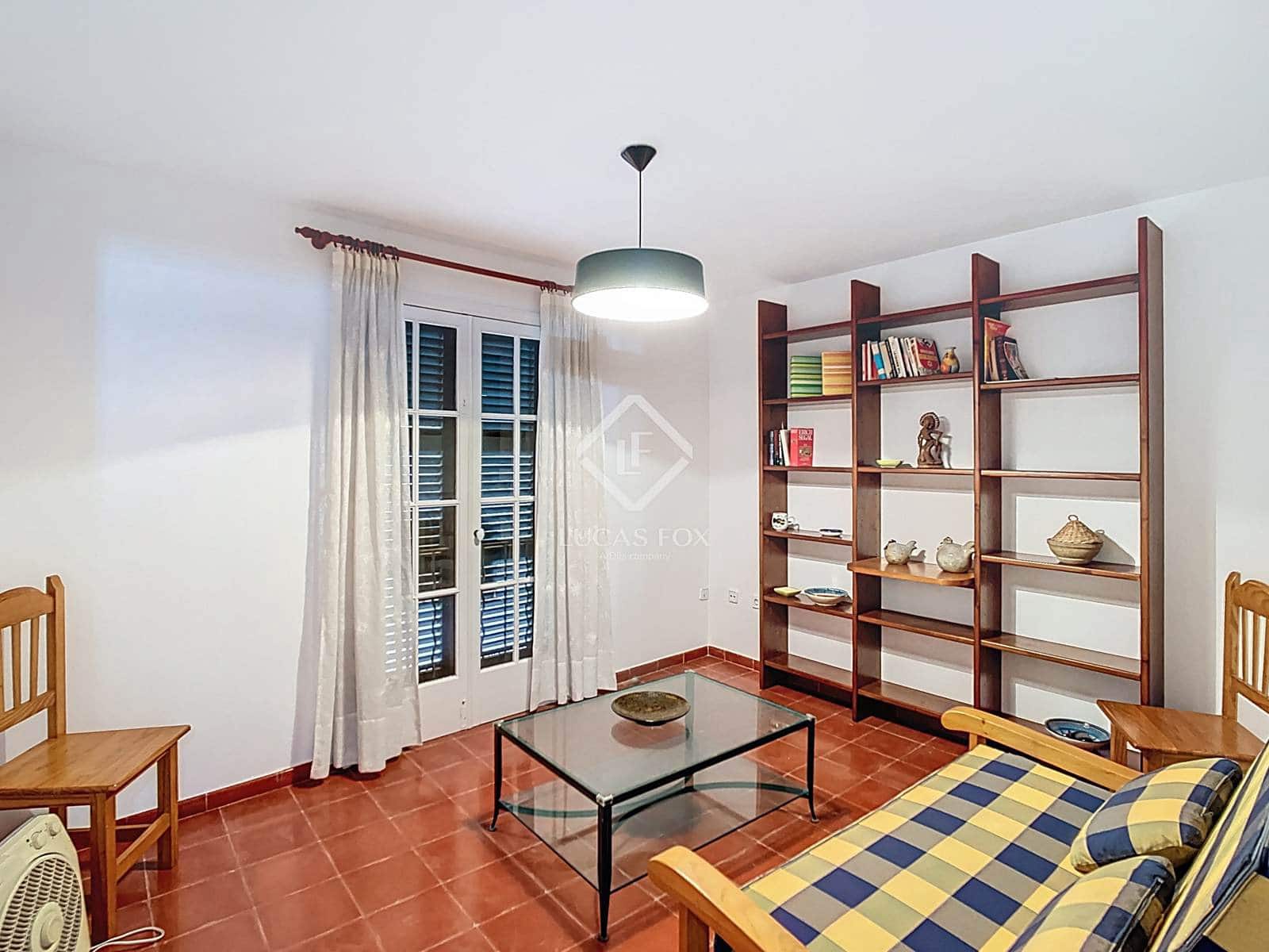 4 bedroom Villa for sale in Ciutadella de Menorca - € 575,000 (Ref: 9427552)