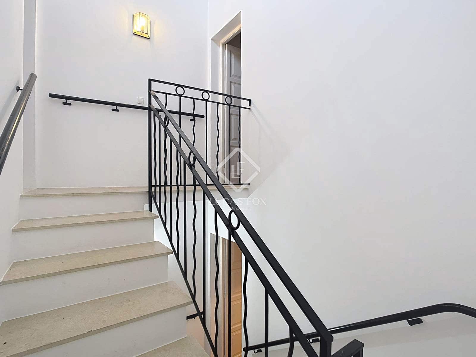 4 bedroom Villa for sale in Ciutadella de Menorca - € 575,000 (Ref: 9427552)