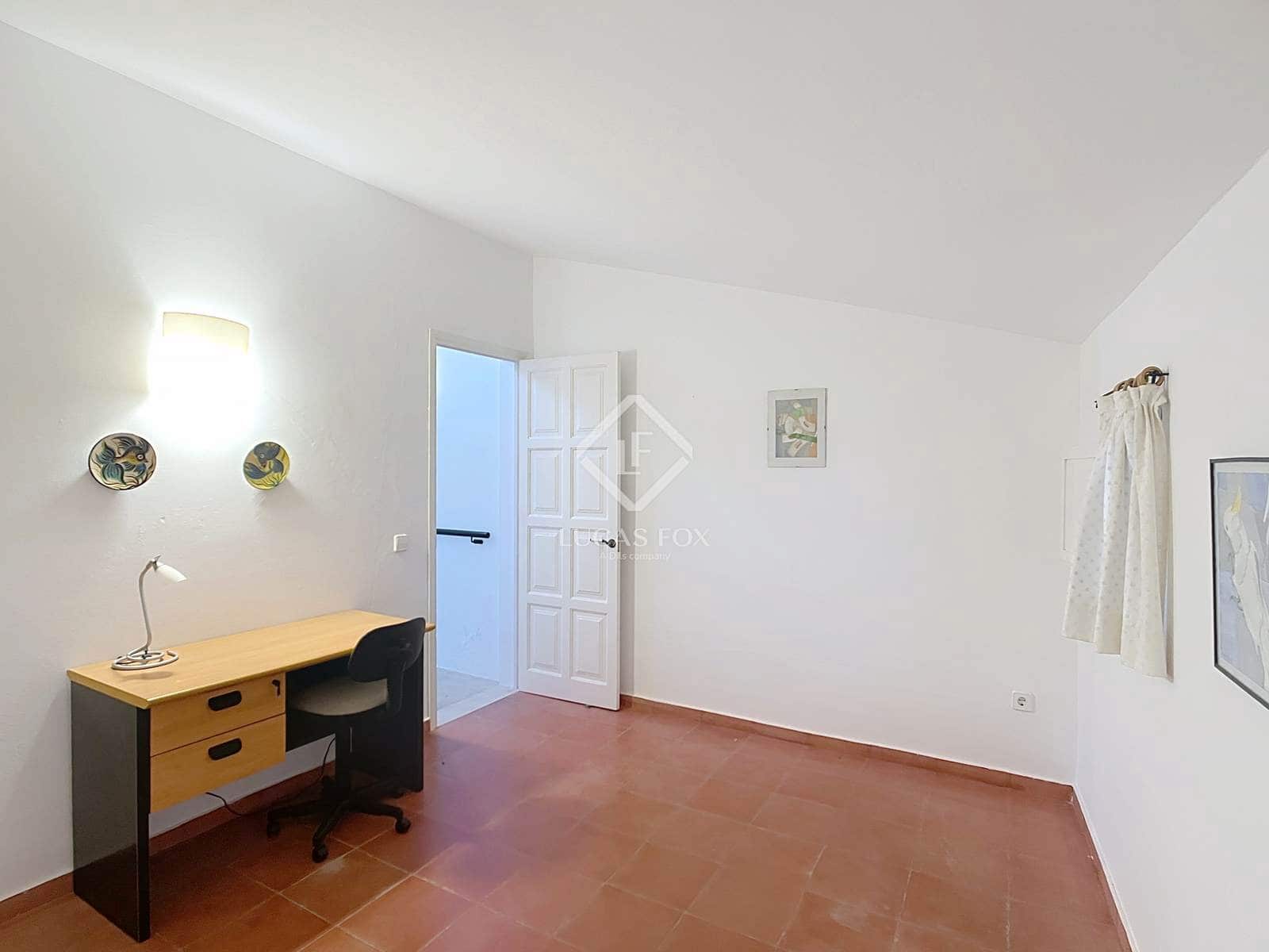 4 bedroom Villa for sale in Ciutadella de Menorca - € 575,000 (Ref: 9427552)