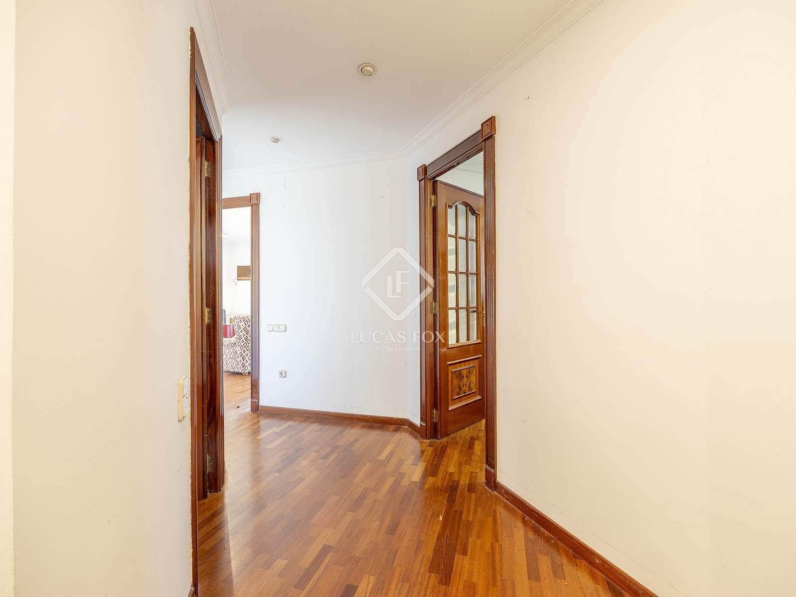 4 Zimmer Apartment zu verkaufen in Valencia Stadt - 725.000 € (Ref: 9428137)