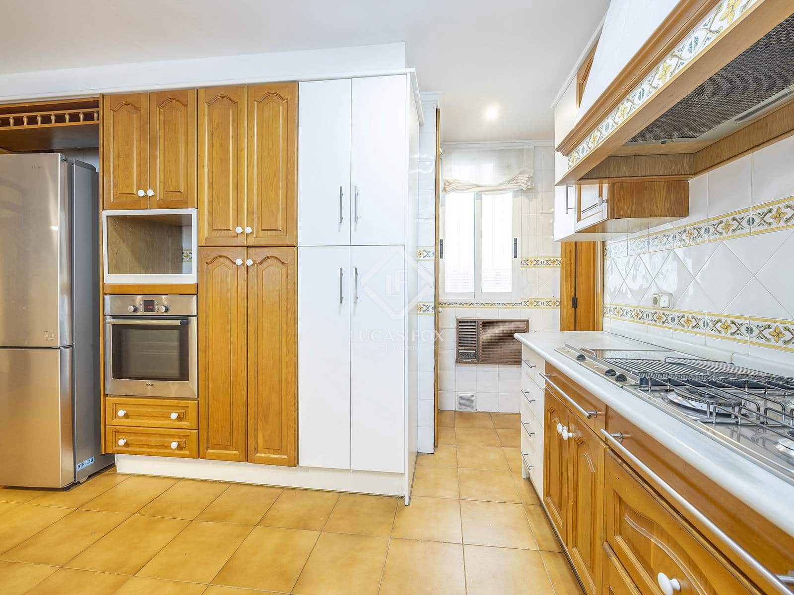 4 Zimmer Apartment zu verkaufen in Valencia Stadt - 725.000 € (Ref: 9428137)