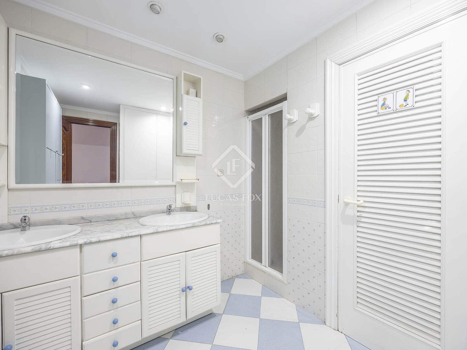 4 Zimmer Apartment zu verkaufen in Valencia Stadt - 725.000 € (Ref: 9428137)