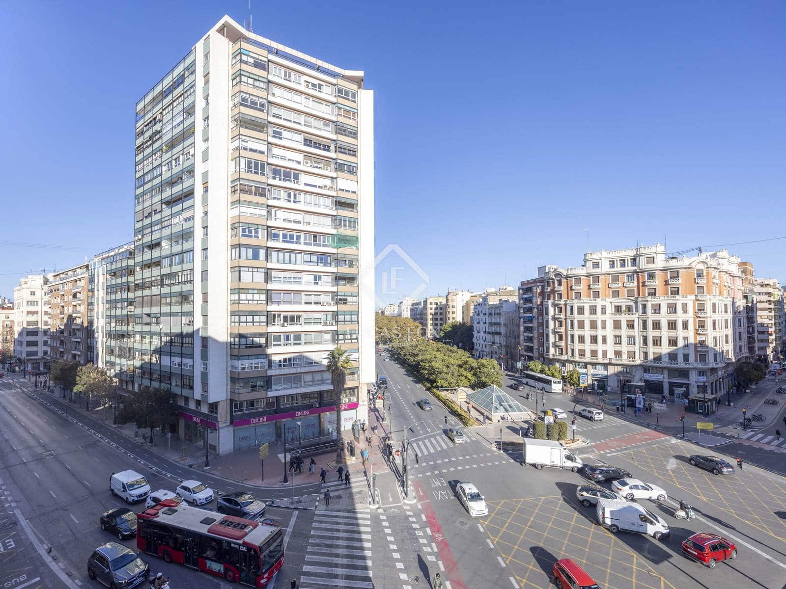 4 Zimmer Apartment zu verkaufen in Valencia Stadt - 725.000 € (Ref: 9428137)